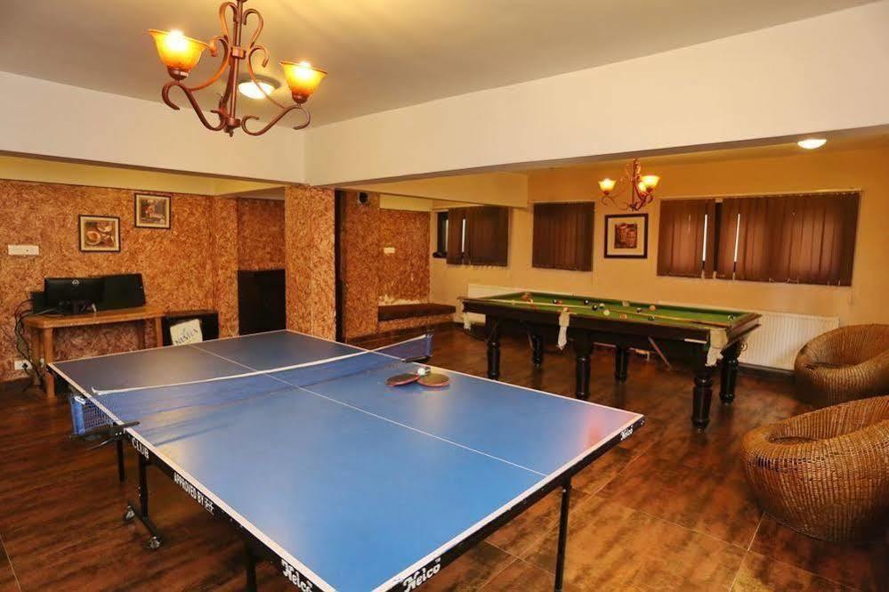 Hotel Pine Spring Gulmarg Extérieur photo